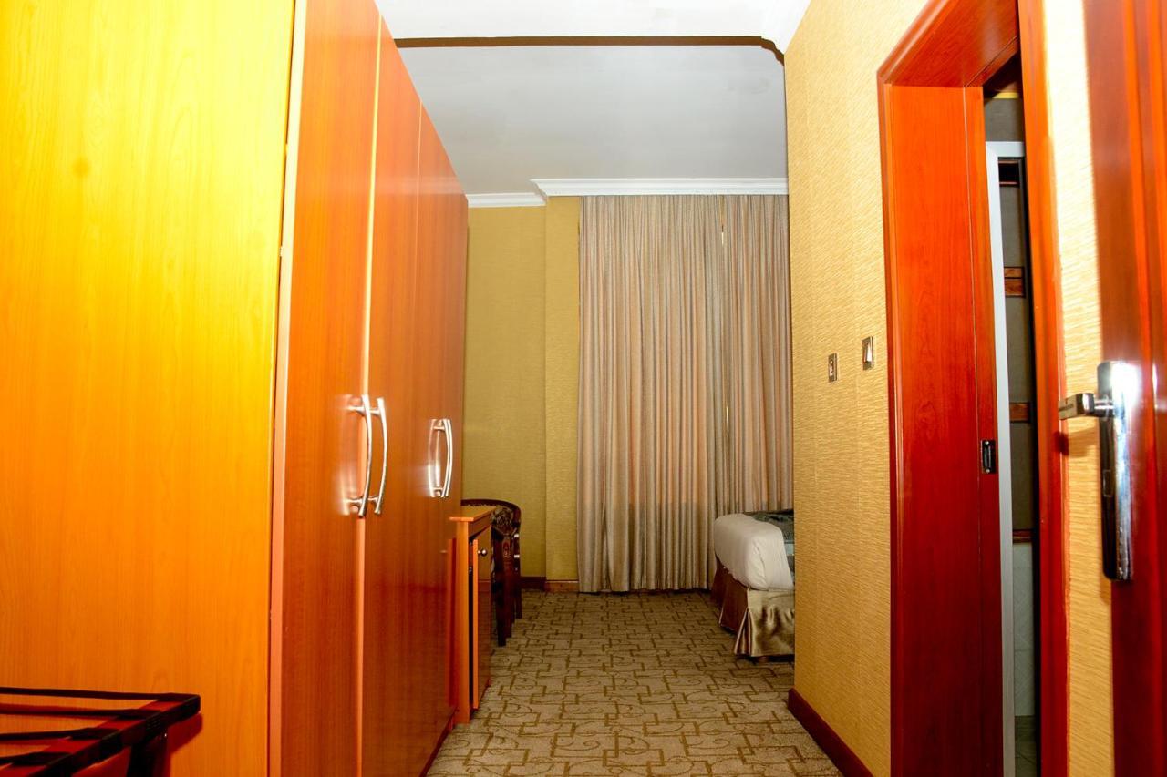 Kim Hotel Кигали Экстерьер фото