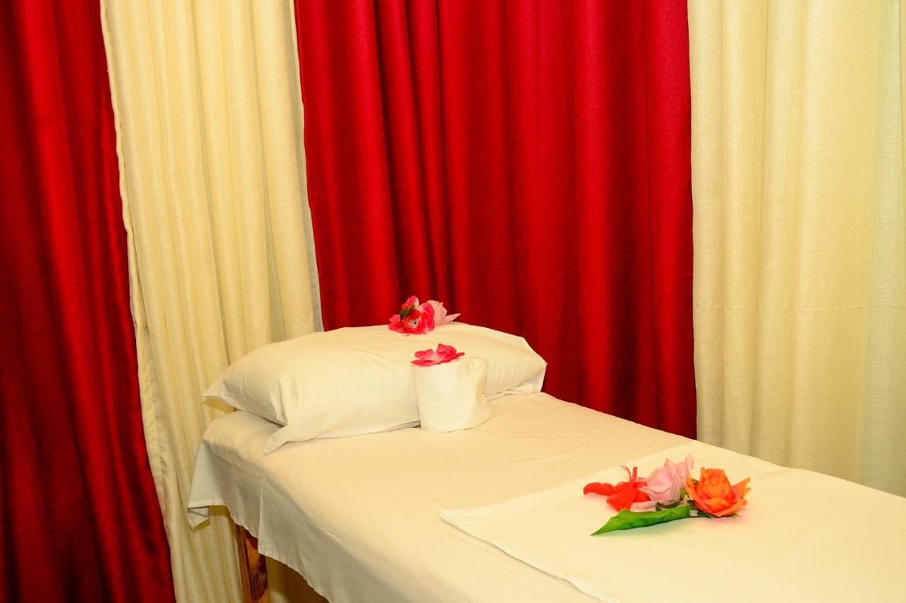 Kim Hotel Кигали Экстерьер фото